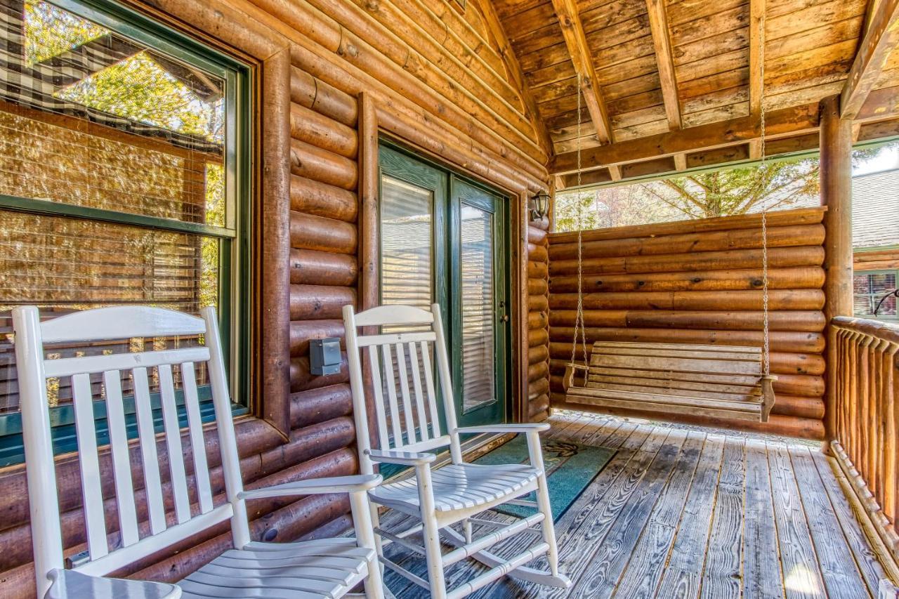 Dog Friendly, Romantic Mtn Getaway Hot Tub Pool Гатлінбург Екстер'єр фото